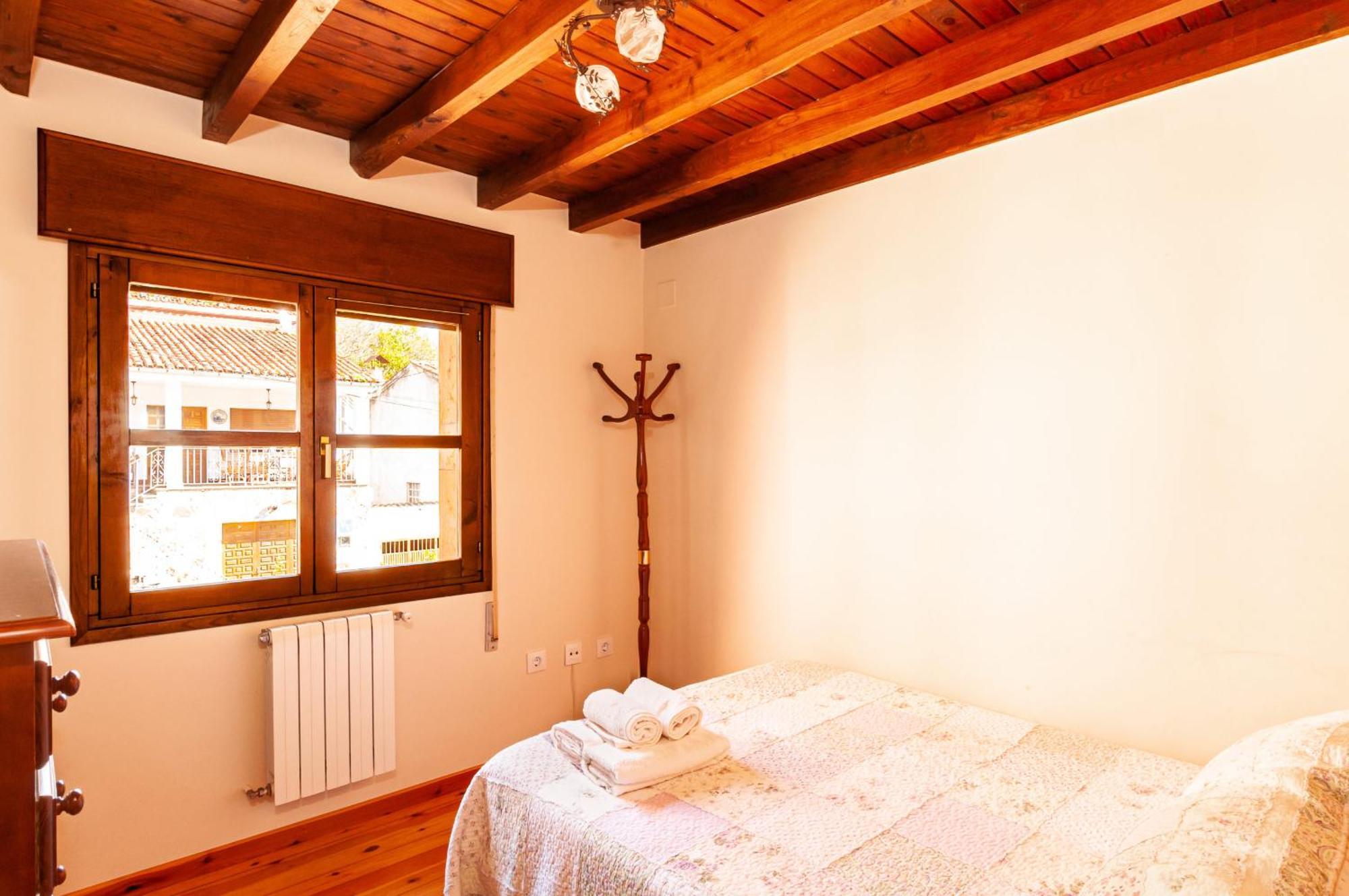 Casa Rural La Regoria 카레냐 데 카브랄레스 외부 사진