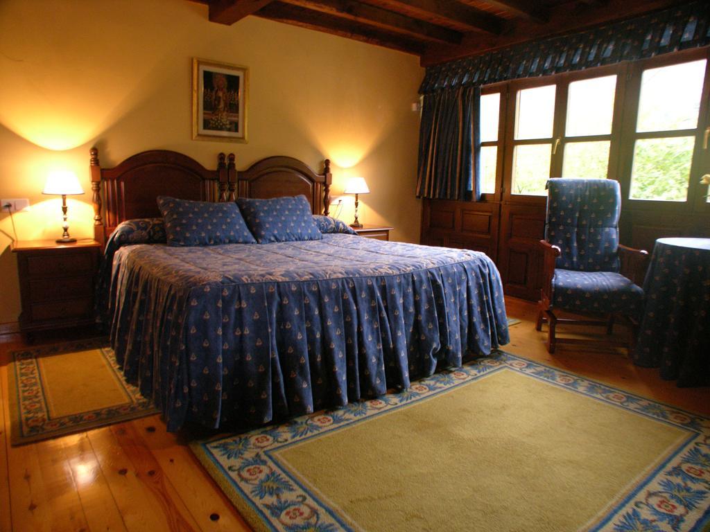 Casa Rural La Regoria 카레냐 데 카브랄레스 외부 사진