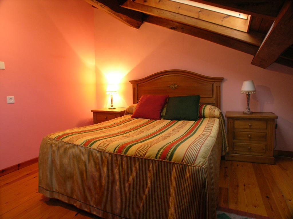 Casa Rural La Regoria 카레냐 데 카브랄레스 외부 사진