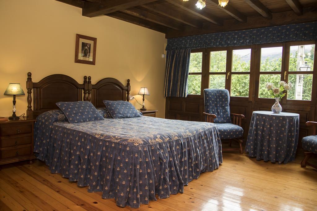 Casa Rural La Regoria 카레냐 데 카브랄레스 외부 사진
